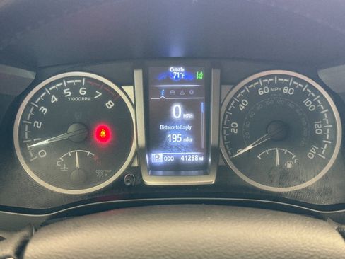 Used 2021 Toyota Tacoma SR5 w/ Technology Package AWD/4WD image 23