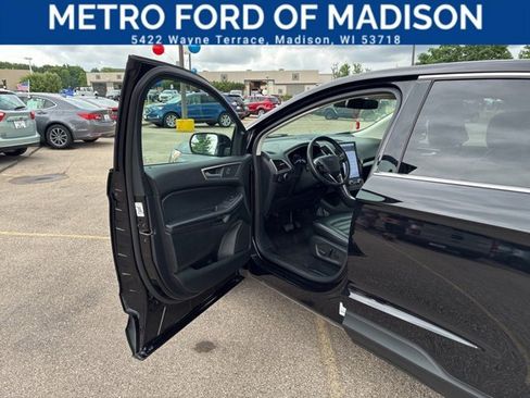 Certified 2024 Ford Edge SEL AWD/4WD image 9