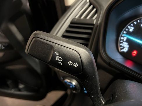 Used 2020 Ford EcoSport SE w/ SE Convenience Package image 33