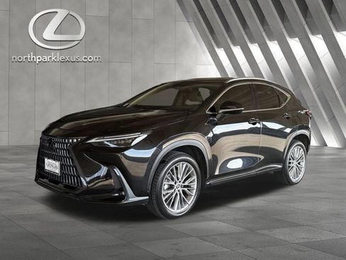 Certified 2023 Lexus NX 300h AWD w/ Luxury Package image 3