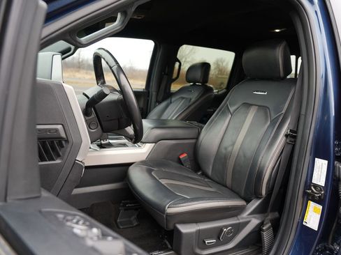 Used 2019 Ford F150 Platinum w/ Equipment Group 701A Luxury image 12