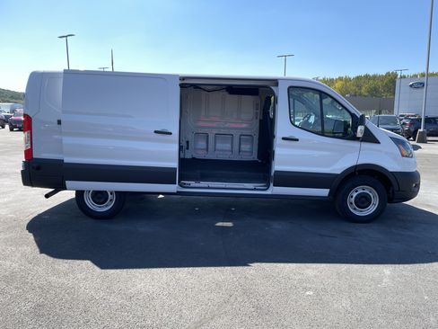 Used 2024 Ford Transit 250 Low Roof image 10
