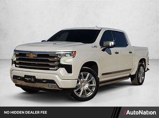 Used 2022 Chevrolet Silverado 1500 High Country w/ High Country Premium Package AWD/4WD video 1