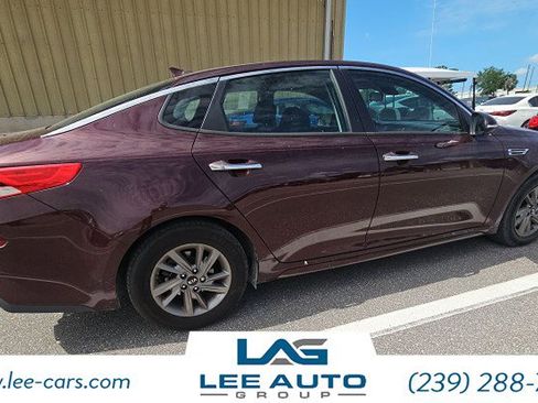 Used 2020 Kia Optima LX FWD image 3