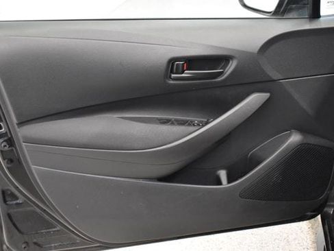 Used 2024 Toyota Corolla LE image 20