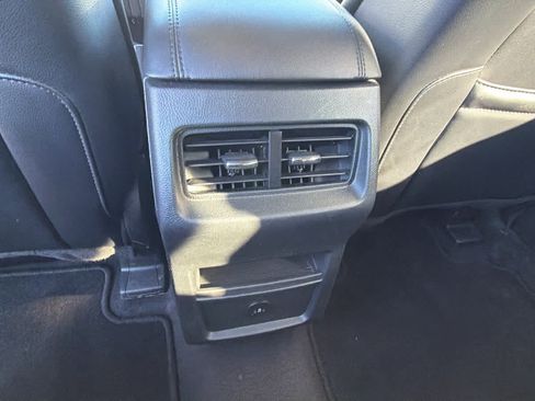 Used 2023 Ford Edge SEL AWD/4WD image 25