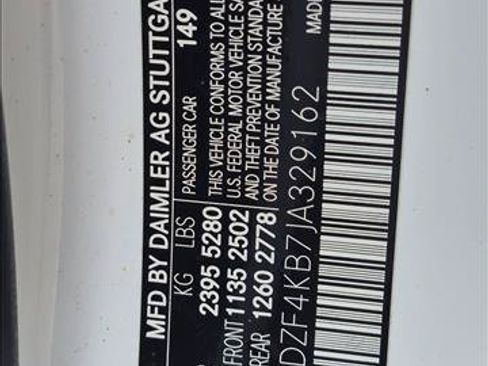 Certified 2018 Mercedes-Benz E 300 4MATIC image 23