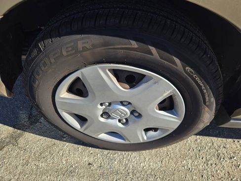 Used 2006 Honda Accord LX image 29