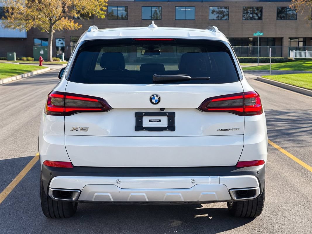 Used 2021 BMW X5 xDrive40i AWD/4WD image 4