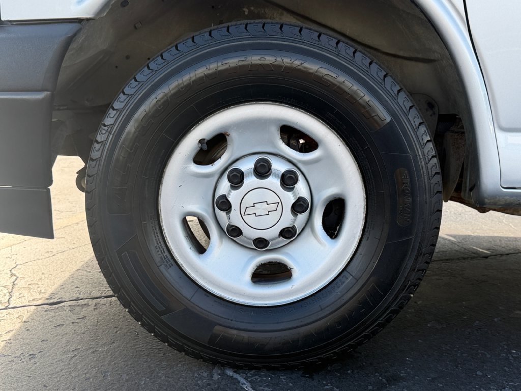Used 2019 Chevrolet Express 3500 LS RWD image 43