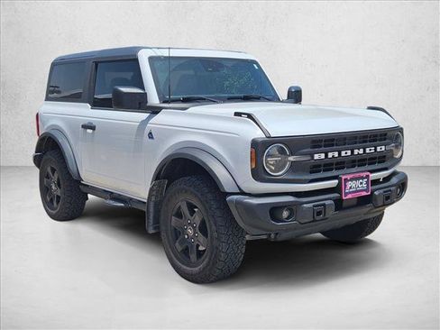 Used 2024 Ford Bronco Black Diamond AWD/4WD image 3