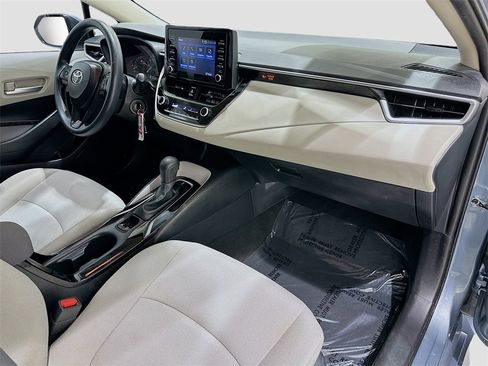 Used 2020 Toyota Corolla L image 28