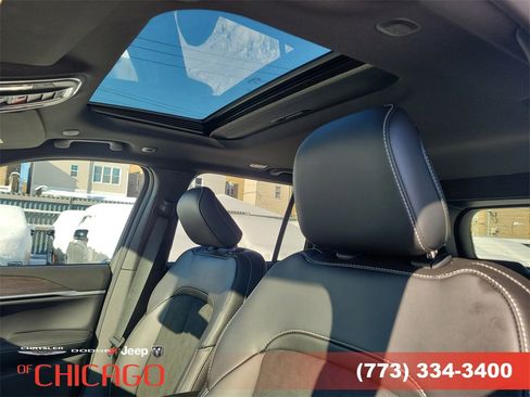 New 2026 Jeep Grand Cherokee Laredo image 19