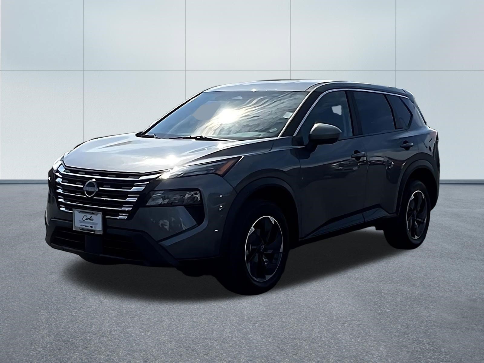 Used 2025 Nissan Rogue SV AWD/4WD image 3