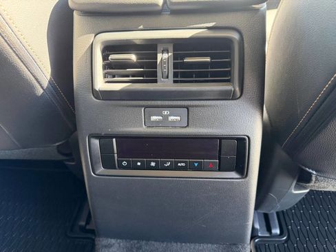 Used 2024 MAZDA CX-90 3.3 Turbo w/ Select Package image 24