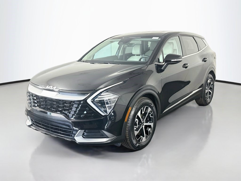 Used 2024 Kia Sportage EX FWD image 4