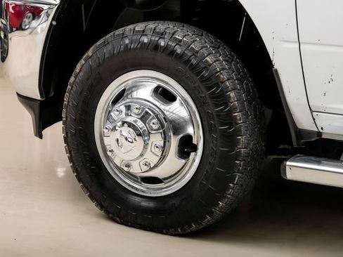 Used 2024 RAM 3500 Tradesman w/ Chrome Appearance Group AWD/4WD image 65