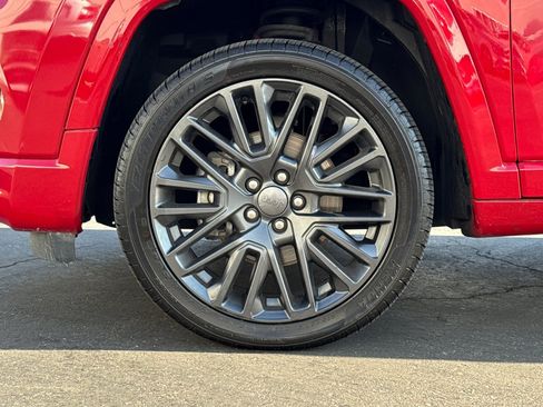 Used 2022 Jeep Compass Limited image 26