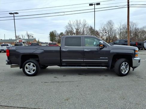 Used 2015 Chevrolet Silverado 2500 LTZ w/ Duramax Plus Package image 3