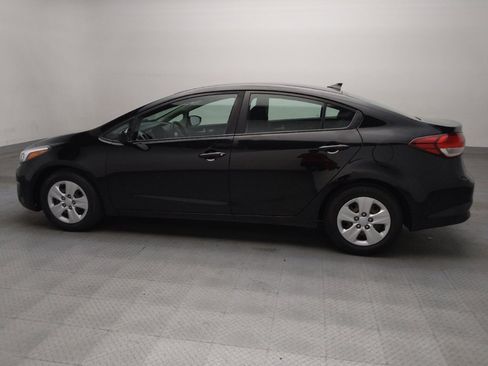 Used 2017 Kia Forte LX w/ LX Popular Package FWD image 3