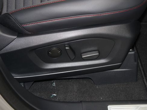 New 2026 Ford Explorer ST-Line image 28