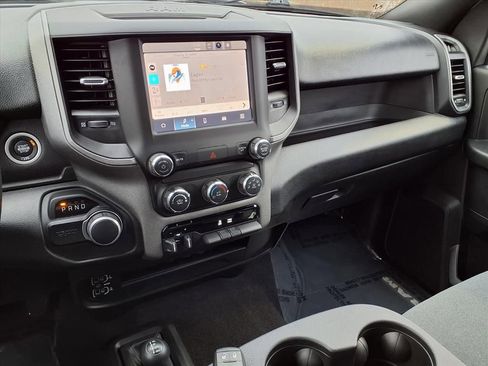 Used 2024 RAM 2500 Tradesman w/ Chrome Appearance Group image 5