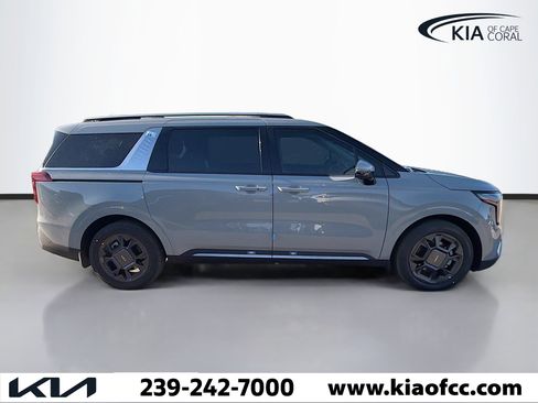 New 2026 Kia Carnival SX image 6