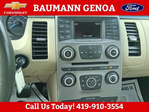 Used 2018 Ford Flex SE FWD image 21