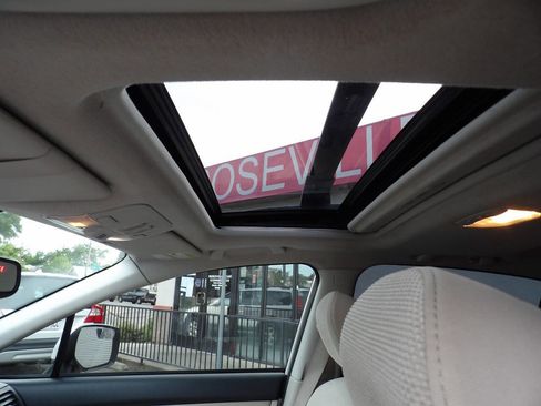 Used 2014 Subaru Crosstrek 2.0i Premium w/ Moonroof Package image 9