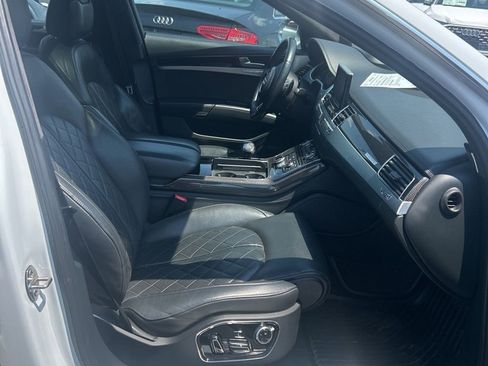 Used 2015 Audi S8 AWD/4WD image 6