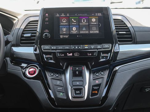 Used 2023 Honda Odyssey Elite image 14