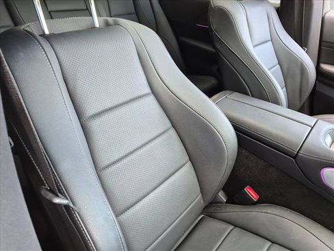 Used 2025 Mercedes-Benz GLE 450 4MATIC Coupe w/ Winter Package image 21