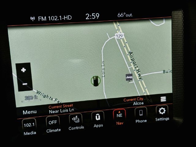 Used 2022 Jeep Wrangler Unlimited Sahara w/ Cold Weather Group AWD/4WD image 17