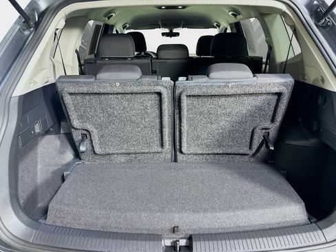 Used 2023 Volkswagen Tiguan S image 28