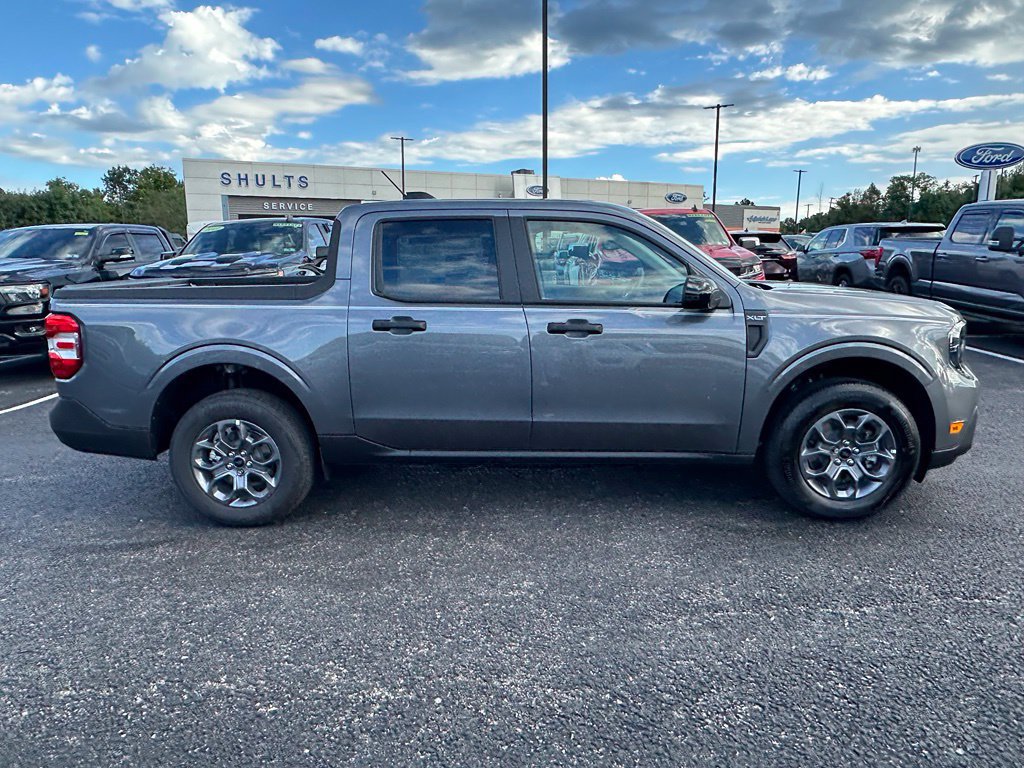 New 2026 Ford Maverick XLT w/ Equipment Group 301A AWD/4WD image 4