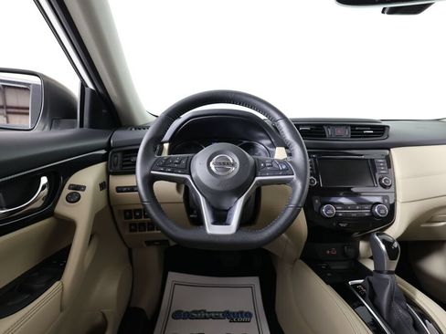 Used 2020 Nissan Rogue SL AWD/4WD image 29