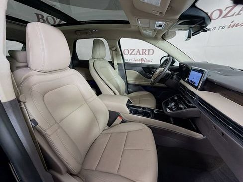 Certified 2022 Lincoln Corsair Reserve w/ Luxury Package FWD image 34
