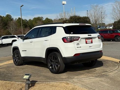 New 2026 Jeep Compass Latitude image 5