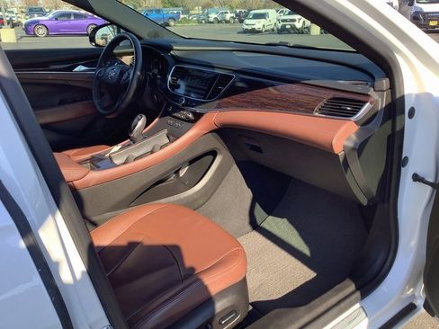 Used 2018 Buick LaCrosse Avenir w/ Driver Confidence Package #2 image 34