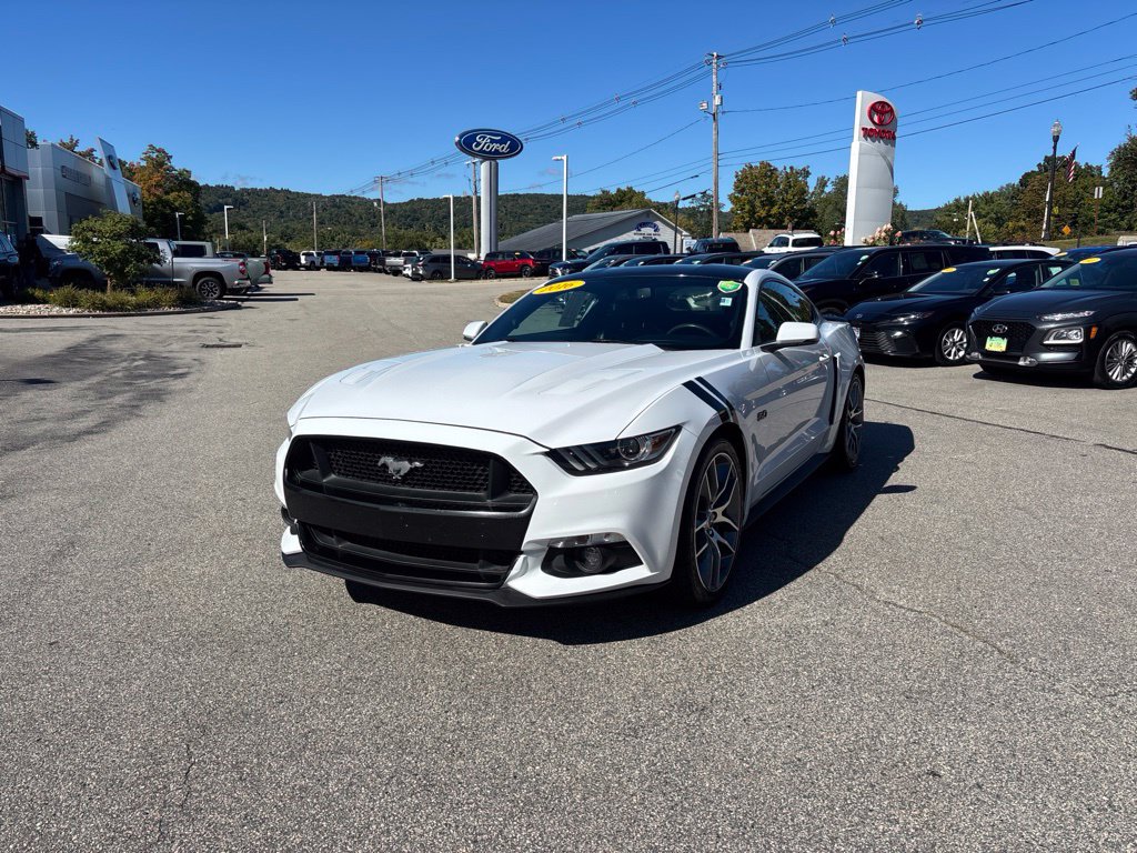 Used 2016 Ford Mustang GT Premium w/ Equipment Group 401A RWD image 3