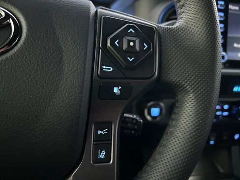 Certified 2023 Toyota Tacoma TRD Sport image 18