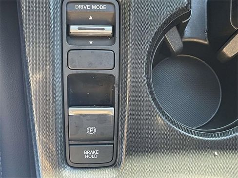 Used 2025 Honda Civic Sport image 29