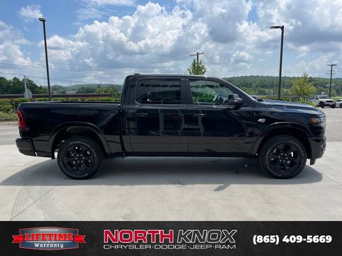 New 2026 RAM 1500 Big Horn AWD/4WD image 20