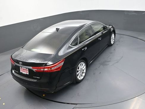 Used 2013 Toyota Avalon Limited image 28