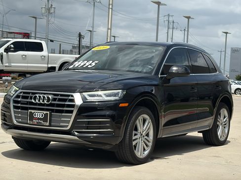 Used 2020 Audi Q5 2.0T Premium Plus AWD/4WD image 3
