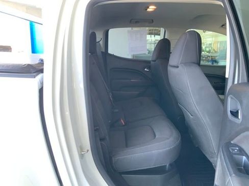 Used 2018 GMC Canyon SLE w/ SLE Convenience Package image 19