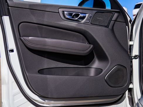 New 2026 Volvo XC60 B5 Plus w/ Climate Package image 21