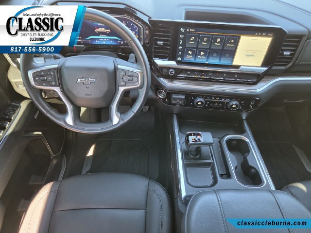 Used 2026 Chevrolet Silverado 1500 RST w/ Redline Edition AWD/4WD image 3