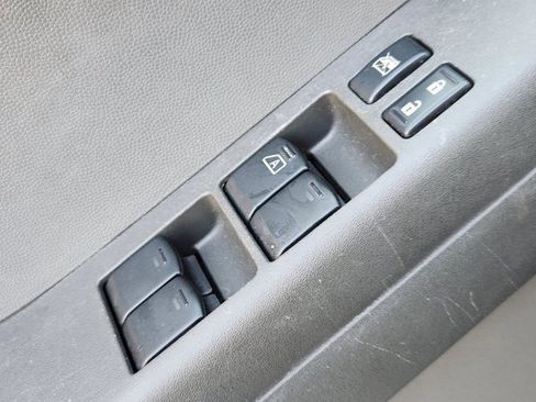 Used 2012 Nissan Xterra X image 20