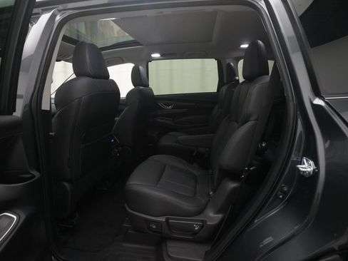 Used 2026 Subaru Ascent Touring AWD/4WD image 16